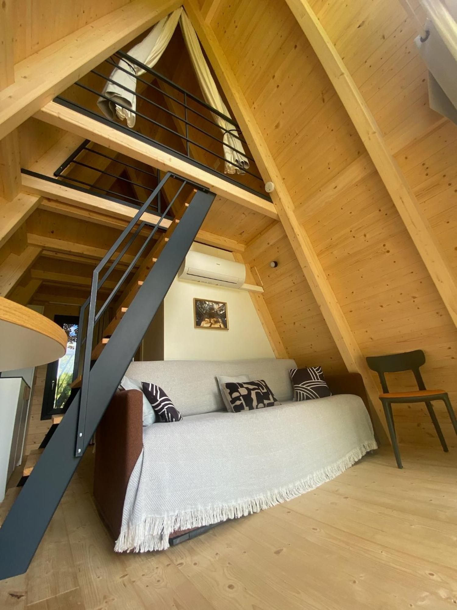 Ecolodges De Reve Dans Un Chateau De Conte De Fees Les-Trois-Moutiers ภายนอก รูปภาพ