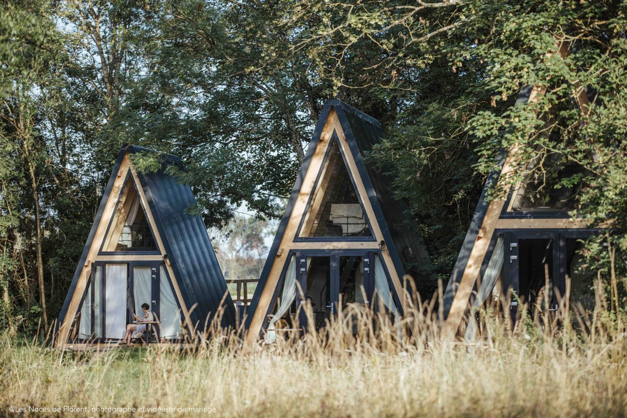 Ecolodges De Reve Dans Un Chateau De Conte De Fees Les-Trois-Moutiers ภายนอก รูปภาพ
