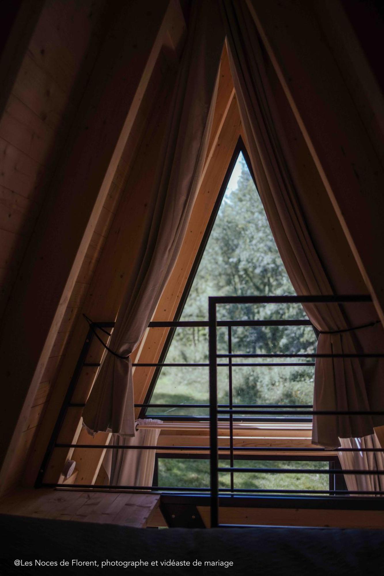 Ecolodges De Reve Dans Un Chateau De Conte De Fees Les-Trois-Moutiers ภายนอก รูปภาพ