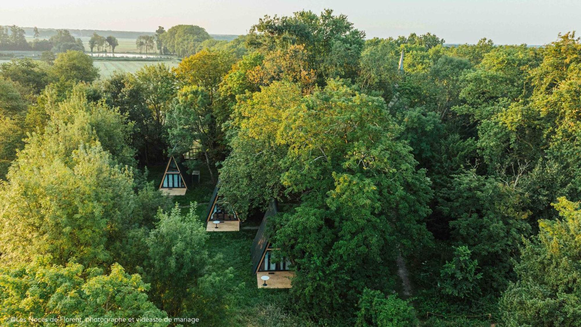 Ecolodges De Reve Dans Un Chateau De Conte De Fees Les-Trois-Moutiers ภายนอก รูปภาพ